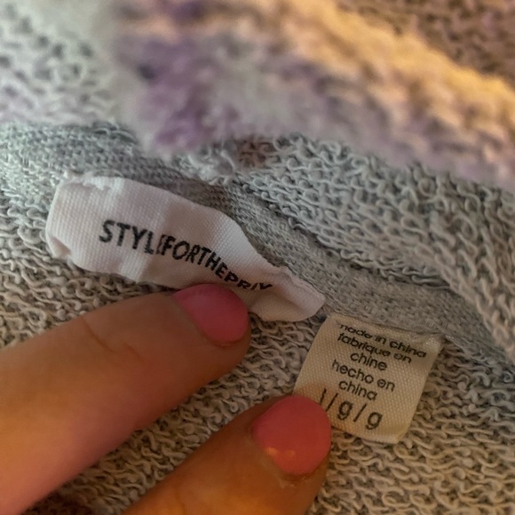 Style for the Priv Crop sweater - Picture 2 of 2